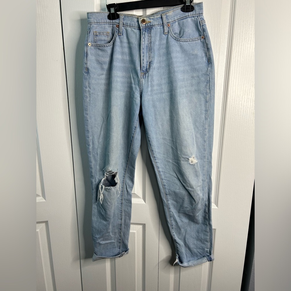 Universal Thread Women’s Mid-Rise Boyfriend Jean Distressed Skinny Size 2/26R